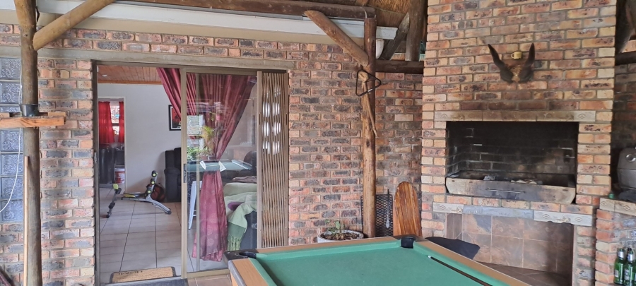 4 Bedroom Property for Sale in Vanes Estate Eastern Cape